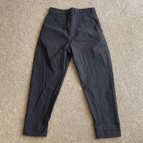 Outlier Black Future High Darts Pants in Size 32 - Picture 2 of 7